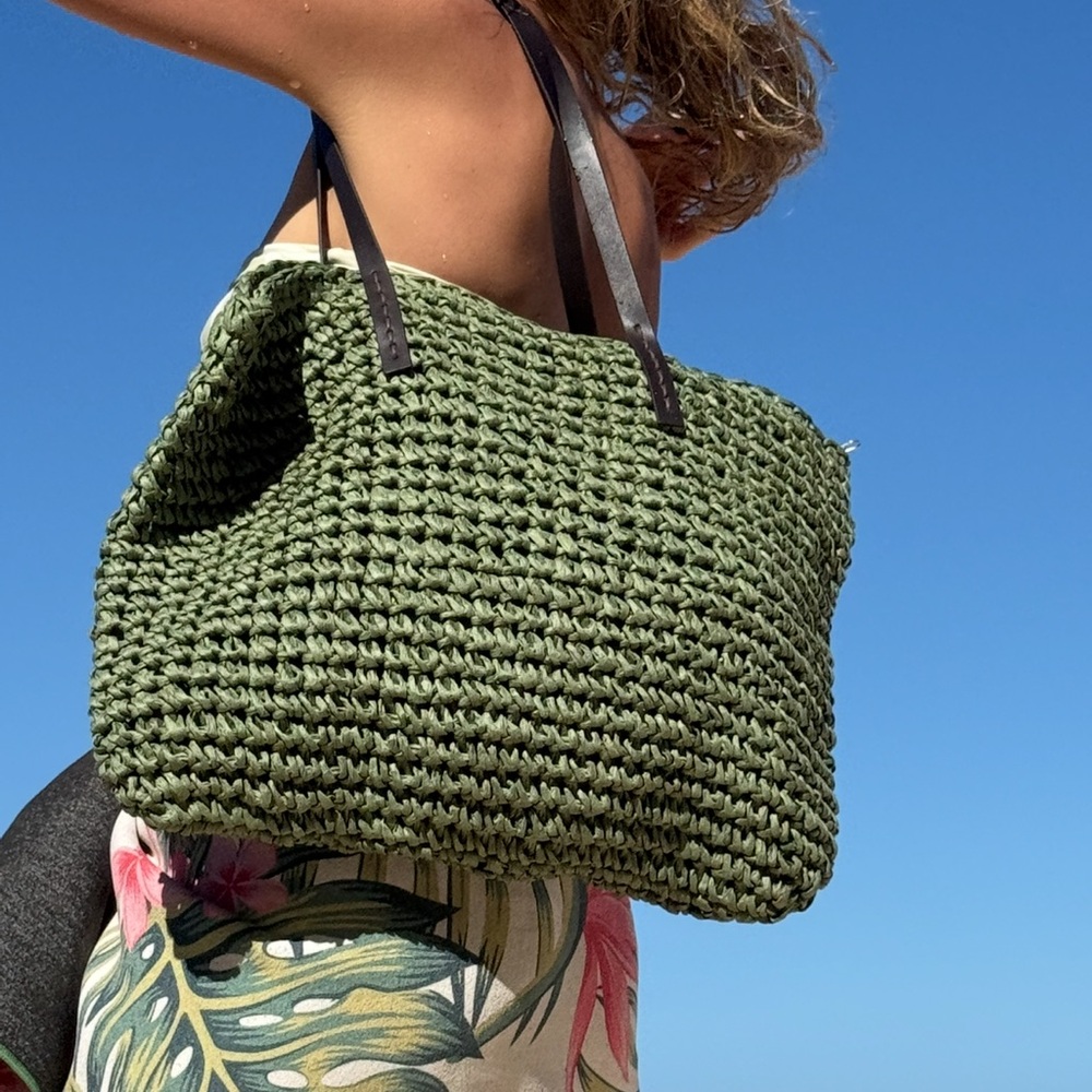 LARGE WOVEN BEACH BAG NWT GREEN COLOR - Picture 3 of 11